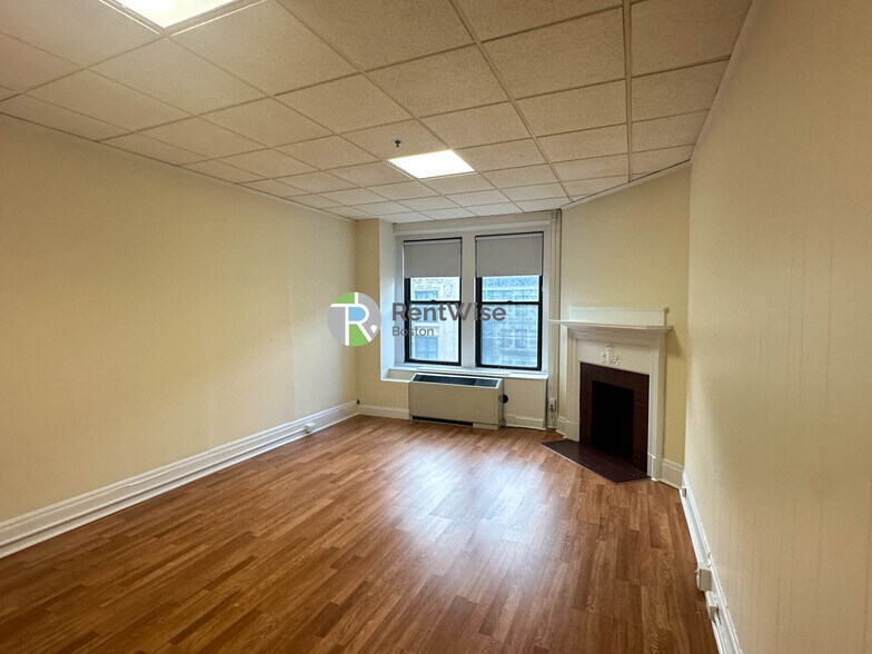 Building Photo - 62 Boylston St