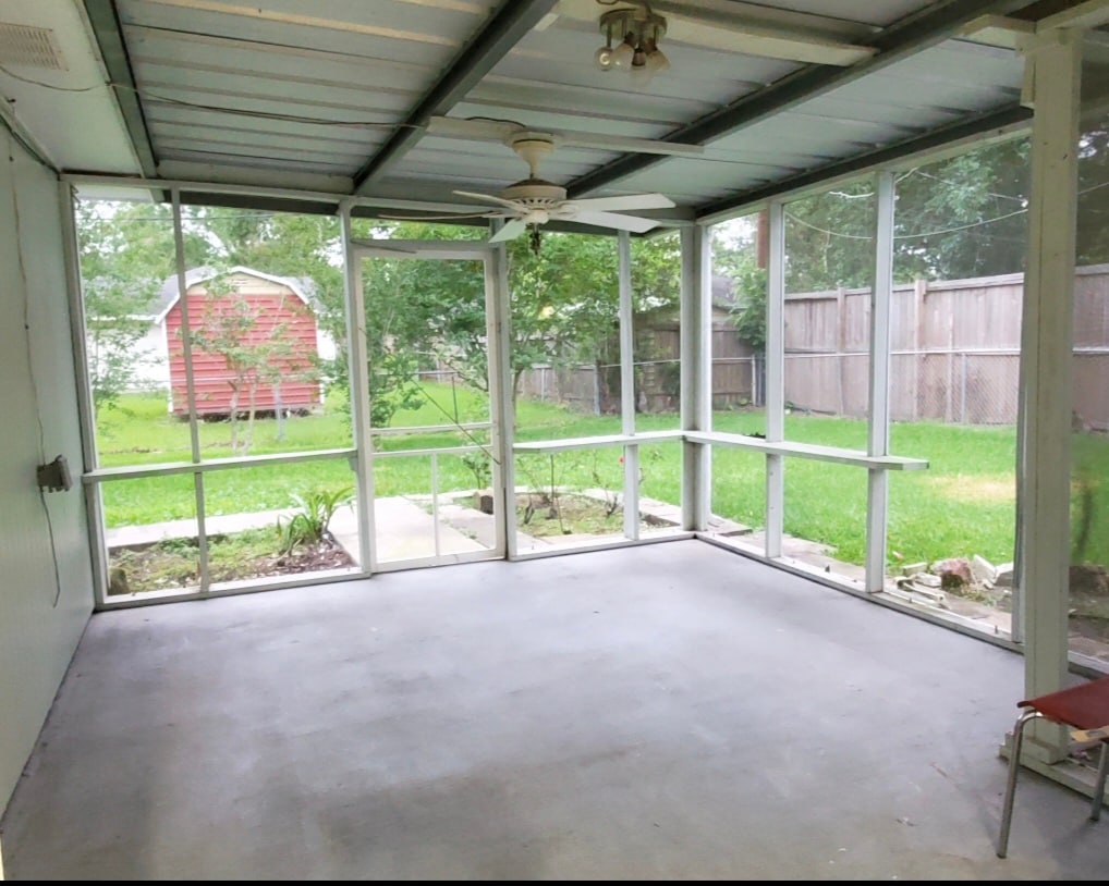 Building Photo - 8620 Chateau Cir