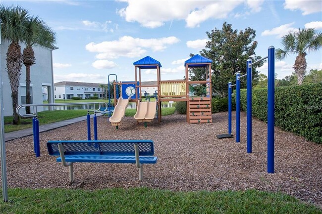 Building Photo - 11846 Deer Path Way