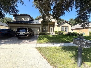 Building Photo - 902 Hire Cir