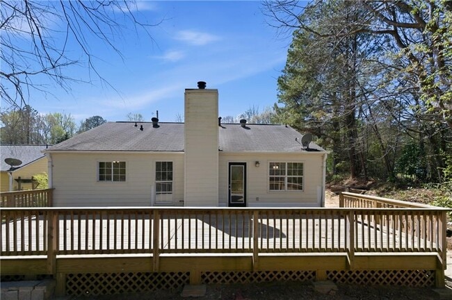Building Photo - 201 Colony Springs Dr