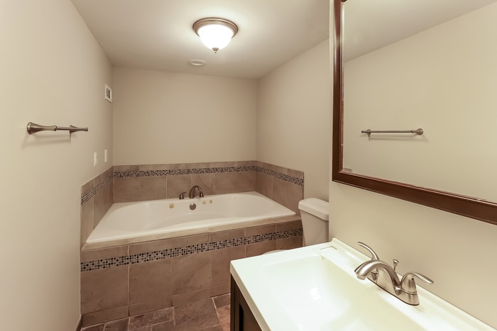 Building Photo - 406 Caraway Pl