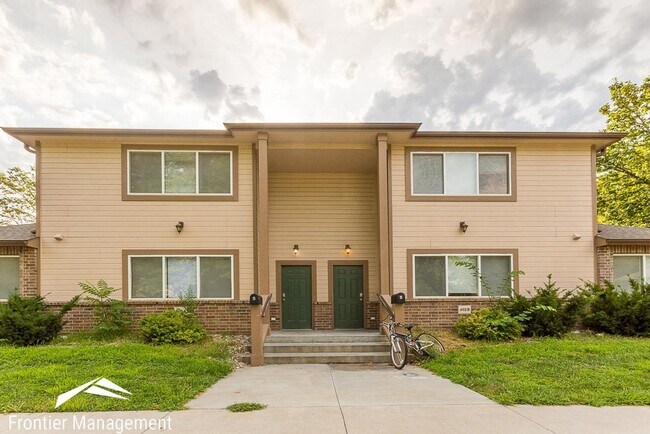 Primary Photo - 402 N 10th