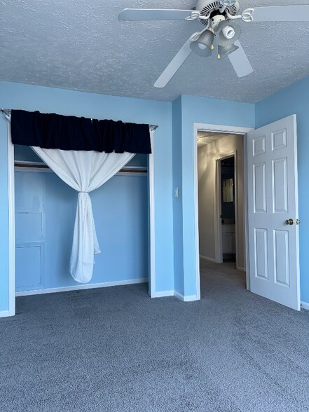 Building Photo - 5314 Halibut Pl