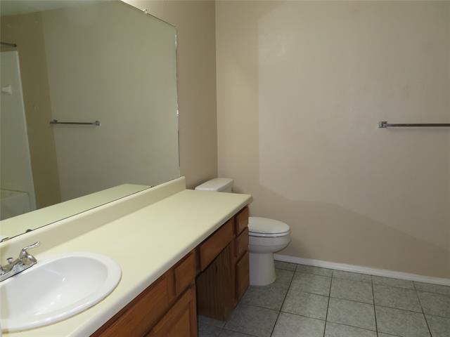 Building Photo - 1216 Paintbrush St