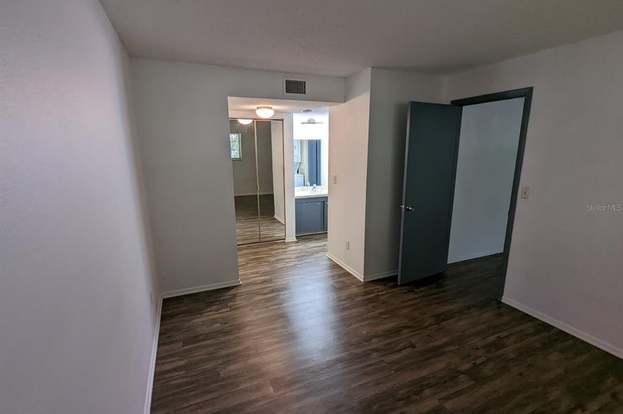 Building Photo - 571 Midway Track