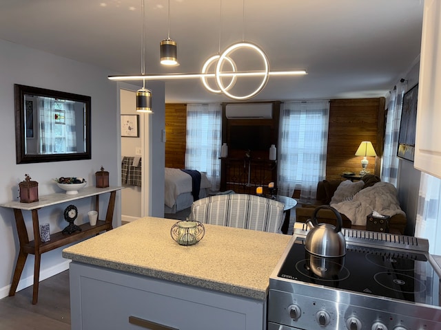 Building Photo - 117 Walnut St