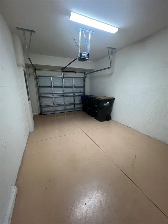 Building Photo - 20312 Lagente Cir