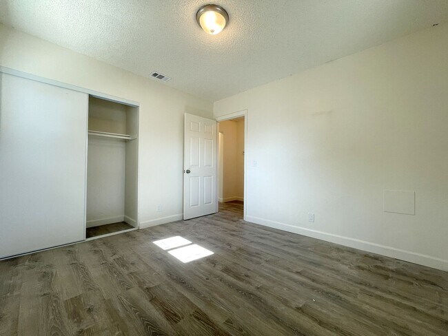 Building Photo - Fully Remodeled Single-Story 3-Bedroom Home in San Bernardino!