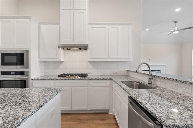Building Photo - 6109 White Creek Drive