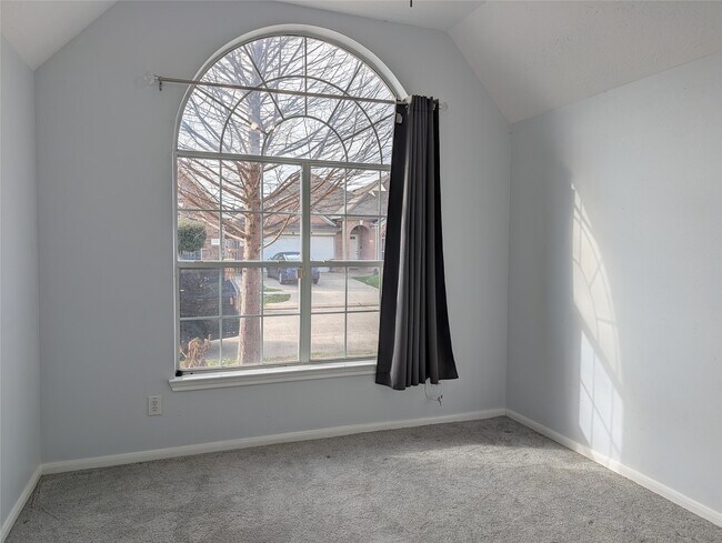 Building Photo - 13231 Babbitt St