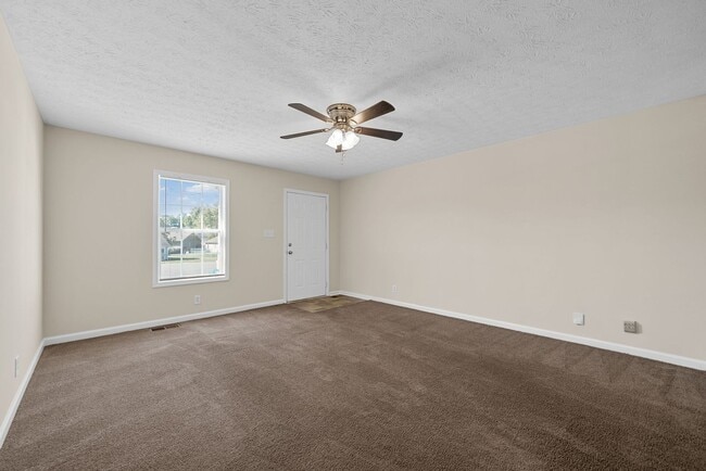 Building Photo - 105 Solid Rock Ct