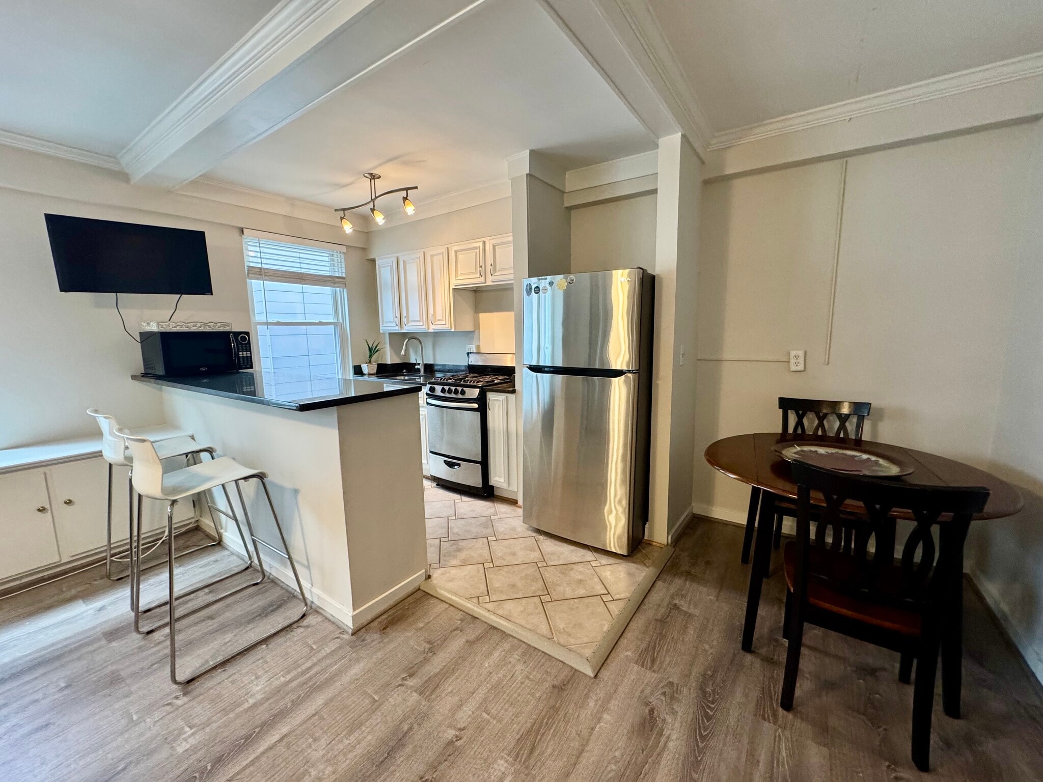 Building Photo - 2130 N St NW