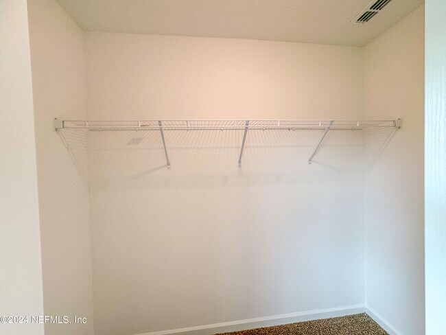 Building Photo - 1633 Bridger Trce