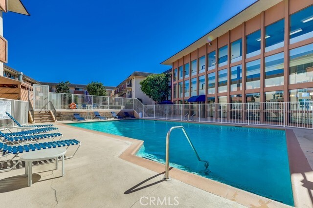 Building Photo - 5585 E Pacific Coast Hwy