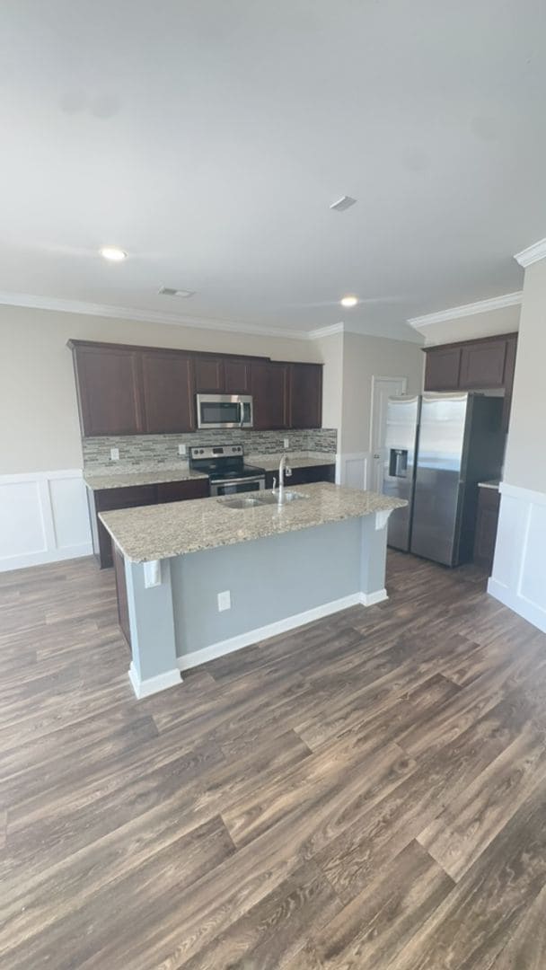 Building Photo - Lexington SC - Newer home for rent!