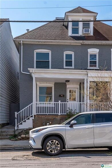 Primary Photo - 1334 Lehigh St