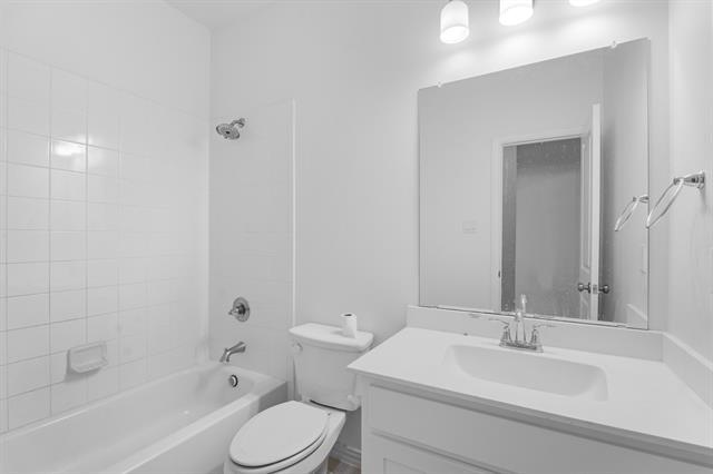 Building Photo - 503 Upper Falls Ln