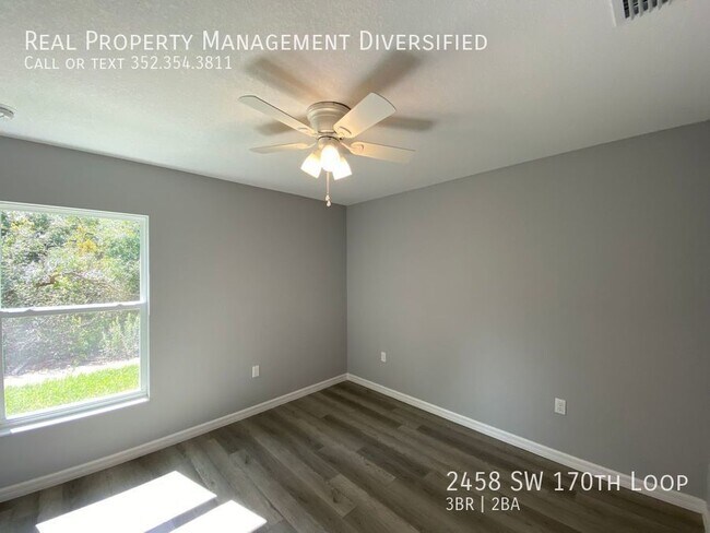 Building Photo - 2458 SW 170th Loop