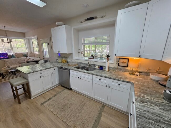 Building Photo - 9369 Buck Haven Trail