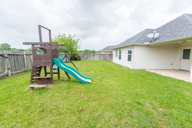 Building Photo - 2834 Sage Bluff Ave