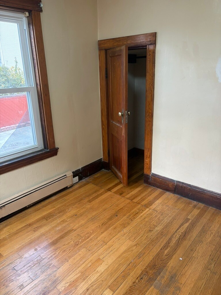 Building Photo - 32 Harley Ave