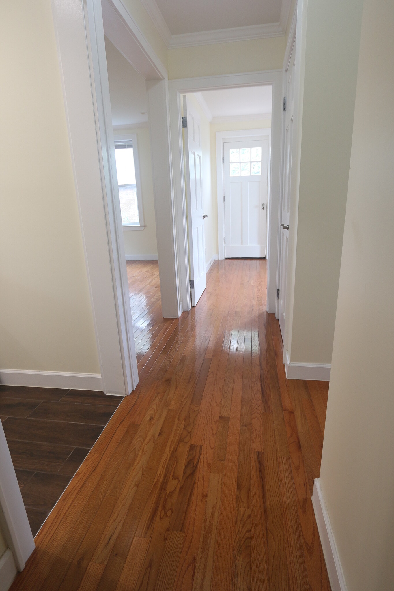 Building Photo - 4412 Barnett Ave