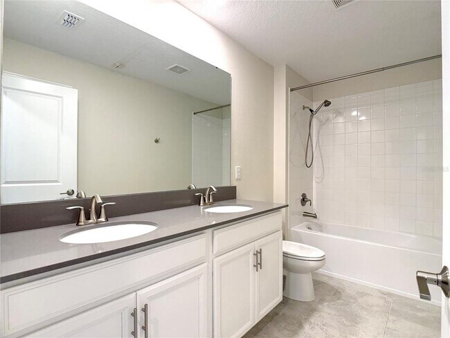 Building Photo - 2638 Camden Pk Lp