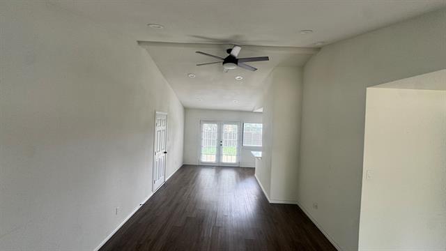 Building Photo - 500 Scarlet Oak St