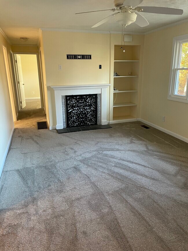Living room - 48 Hope Rd