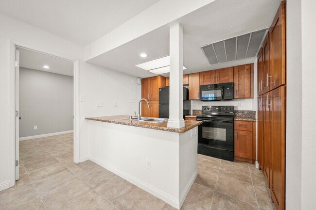 Building Photo - 26212 La Real