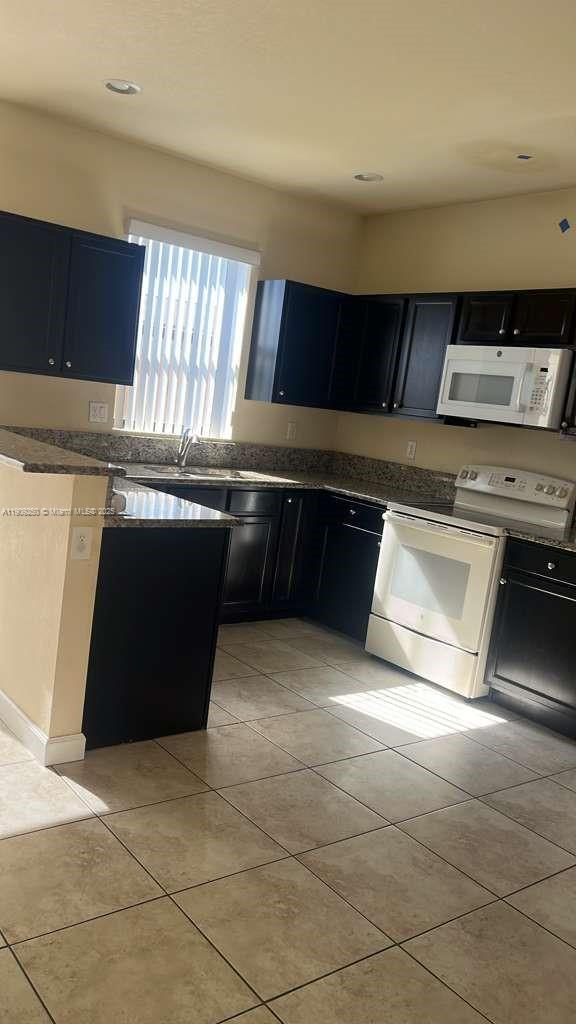 Building Photo - 23848 SW 117 Pl