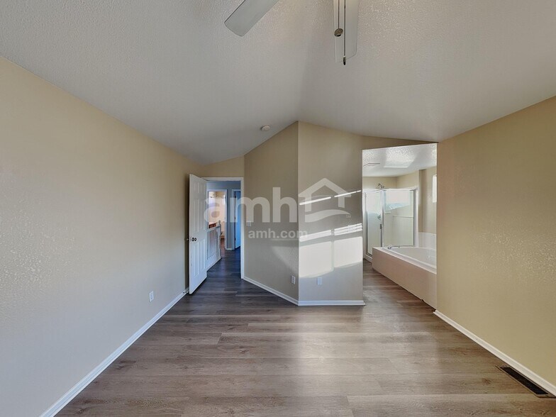 Building Photo - 3478 Watada Dr