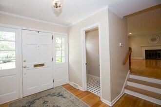 Building Photo - Stunning home in Weymouth Woods Southern P...