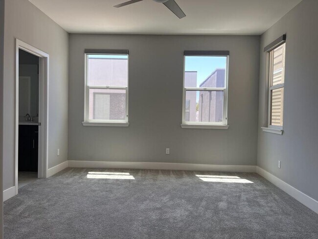 Building Photo - 1010 Mudpie Lane