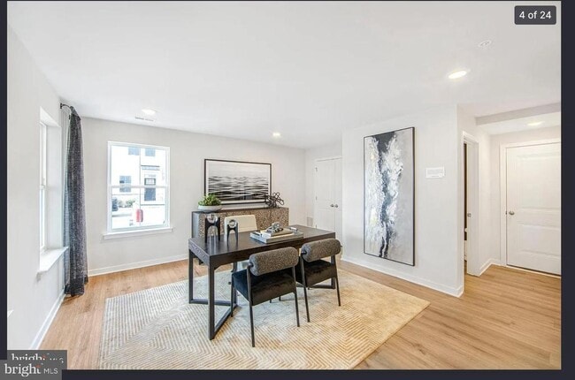 Building Photo - 42 Anderson Dr