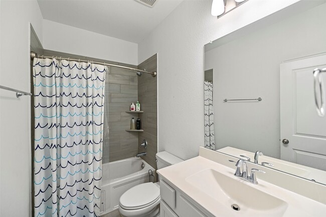 Building Photo - 19102 Brazos Bend Park Dr