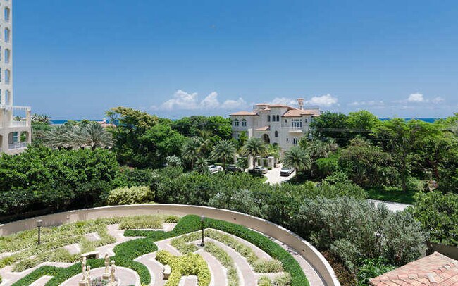 Building Photo - 3740 S Ocean Blvd