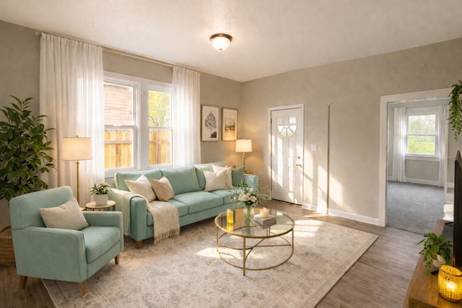 Building Photo - 1750 S Olive St