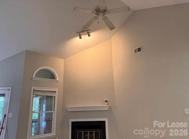 Building Photo - 109 Killam Ct