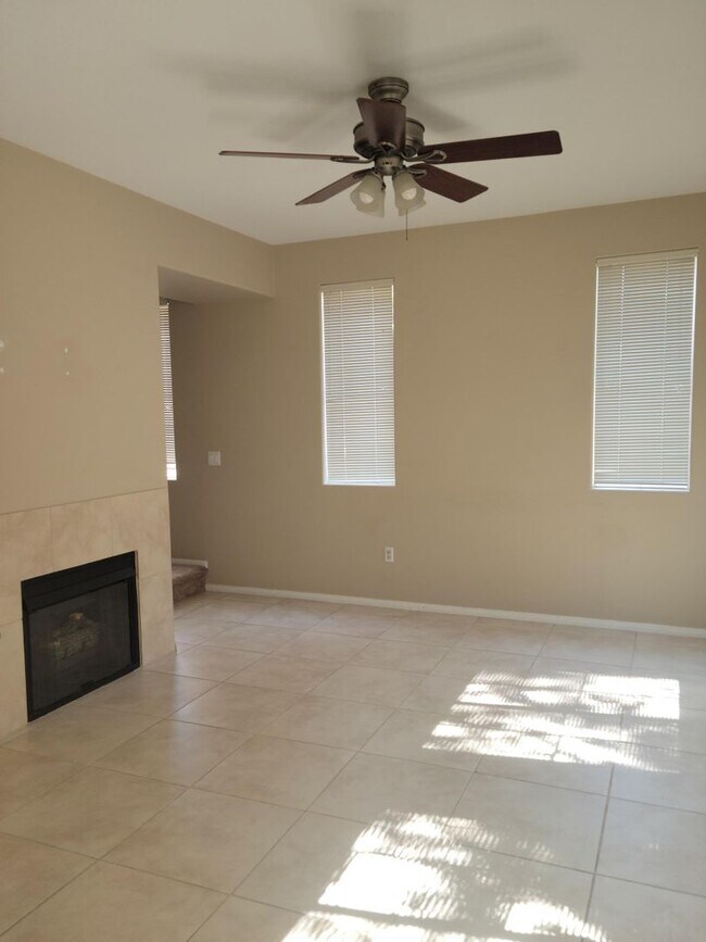 Building Photo - 10210 Delray Beach Ave