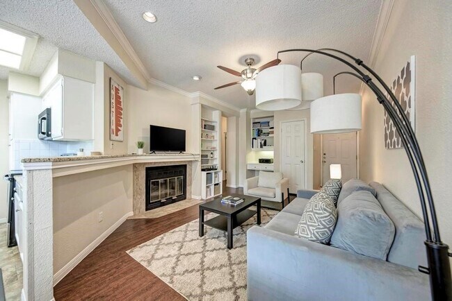 Building Photo - 3111 Tom Green St