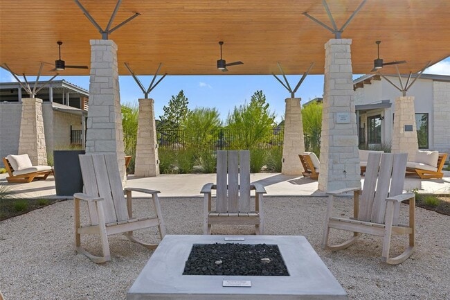 Building Photo - 122 Revere Dr