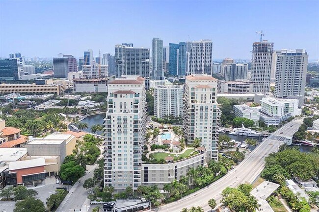 Building Photo - 610 W Las Olas Blvd