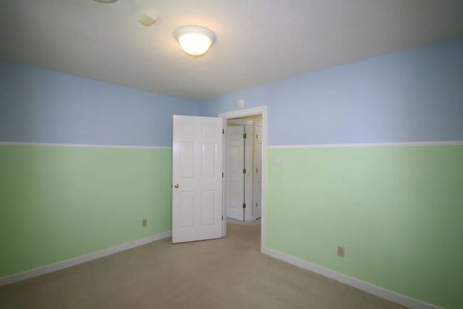 Building Photo - - WONDERFUL 2-STORY HOME IN WALNUT CREEK *SPRING CREEK SCHOOL DISTRICT* -