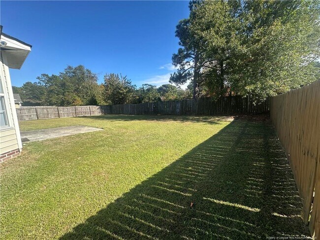 Building Photo - 5724 Crepe Myrtle Dr