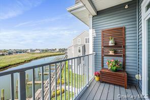 Building Photo - 225 Marina Pointe Dr