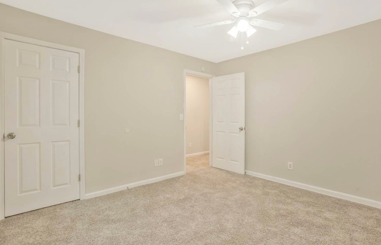 Building Photo - 4009 Melvin Dr SW