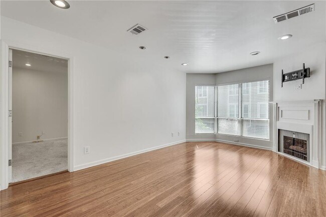 Building Photo - 244 13th St NE