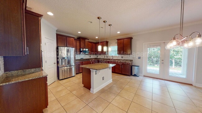 Building Photo - 2588 Cody Dr